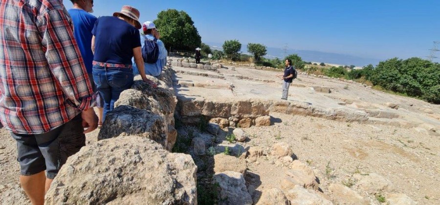 טיול יום לאושה וציפורי בהדרכת נעמה לינדמן